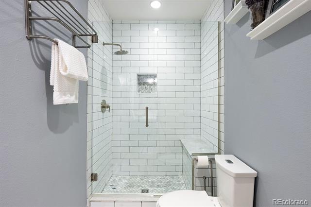 1488 Madison Street Unit: 307