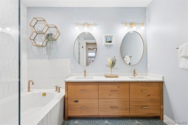 1488 Madison Street Unit: 307