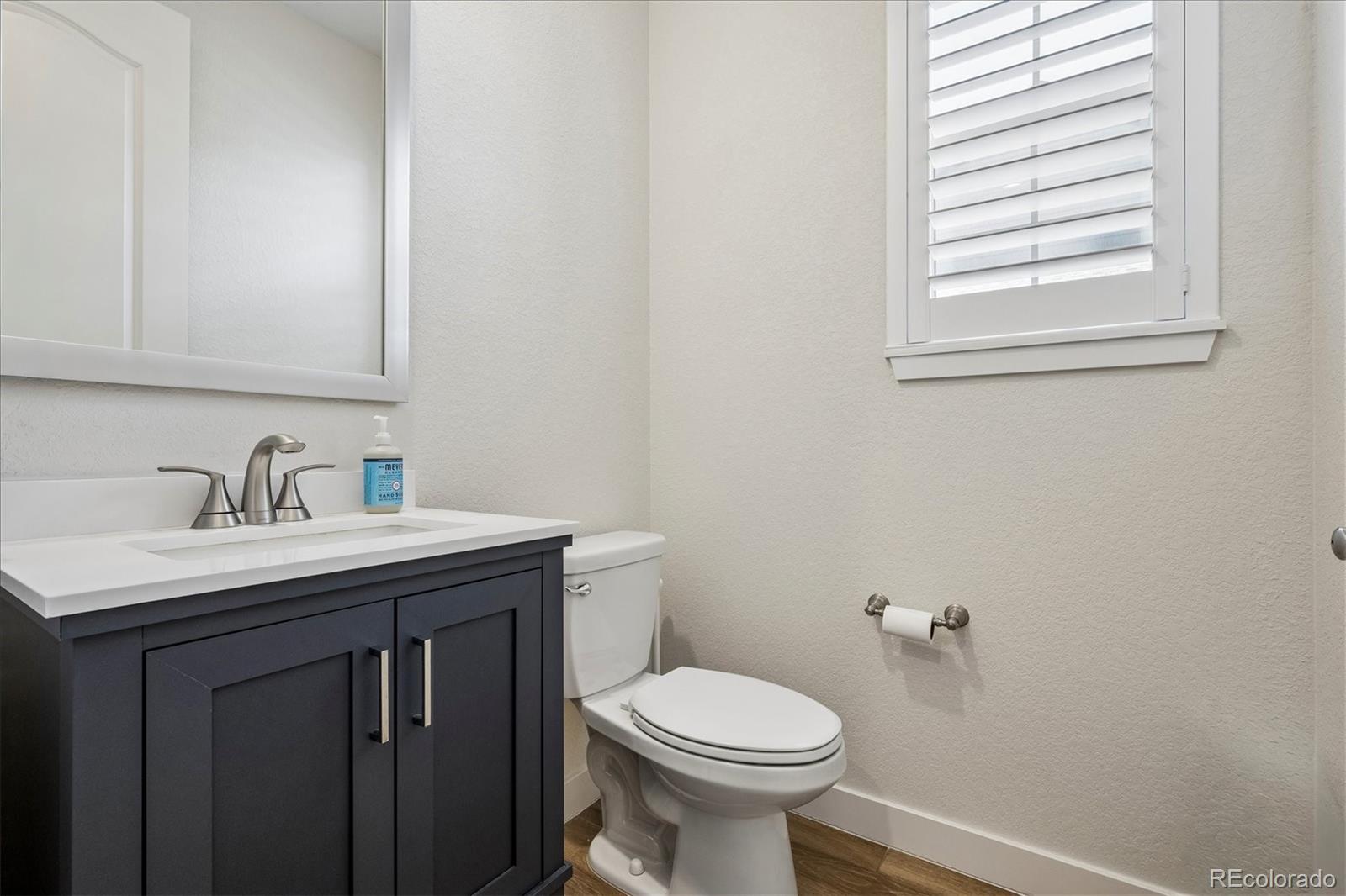 9555 Williamsburg Street