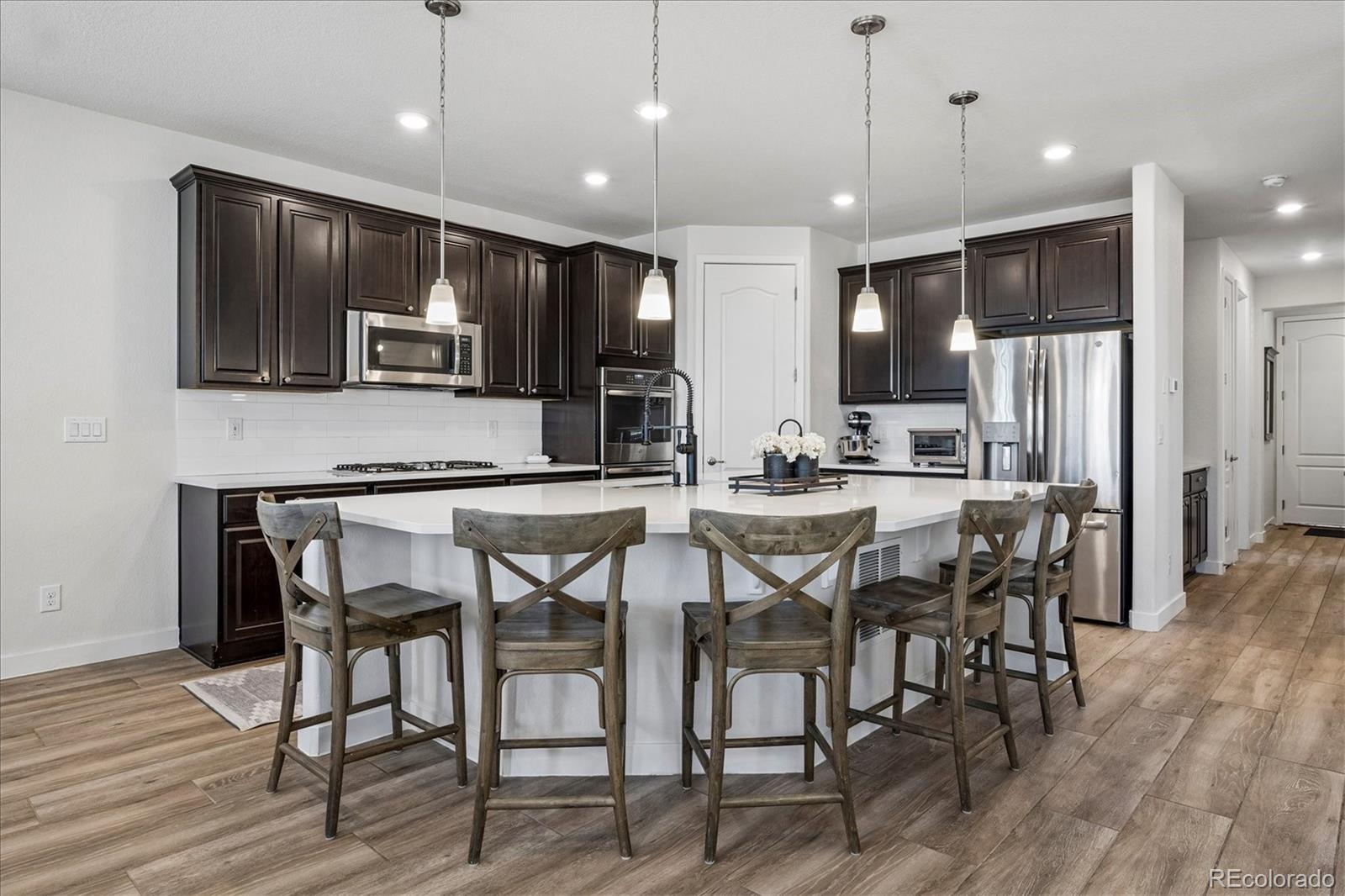 9555 Williamsburg Street