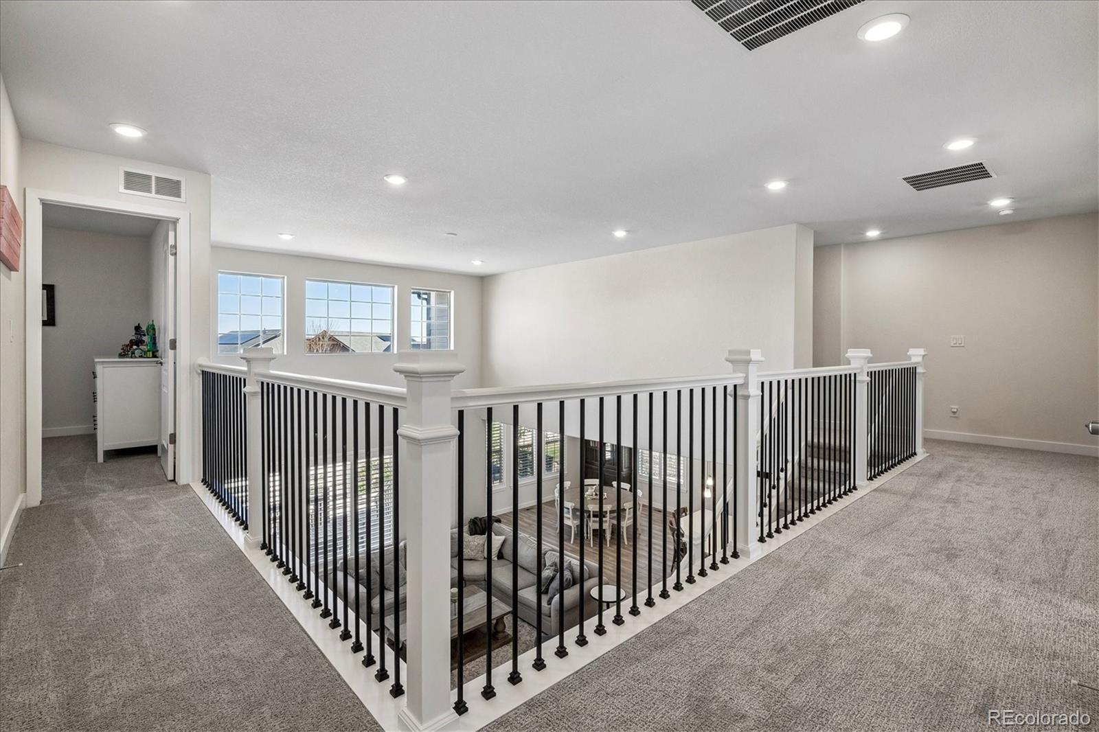 9555 Williamsburg Street