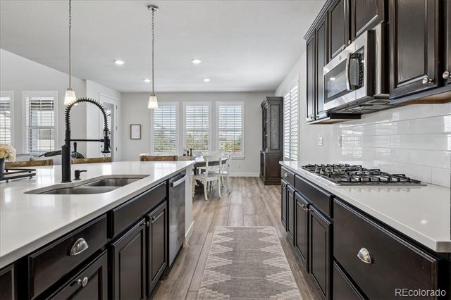9555 Williamsburg Street