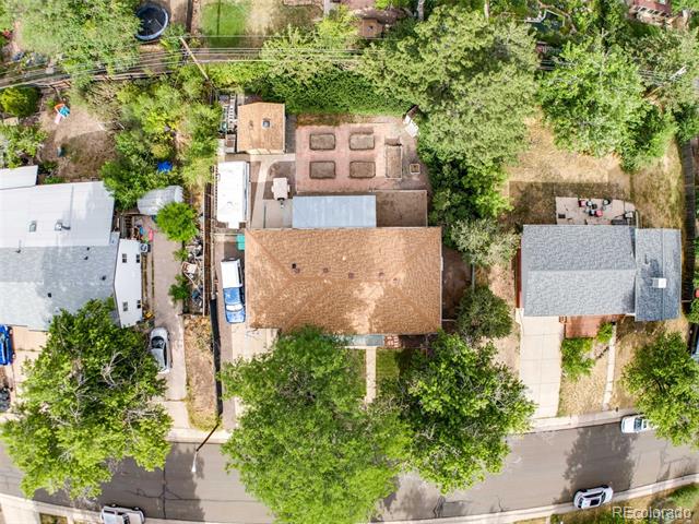 936 S Robb Way
