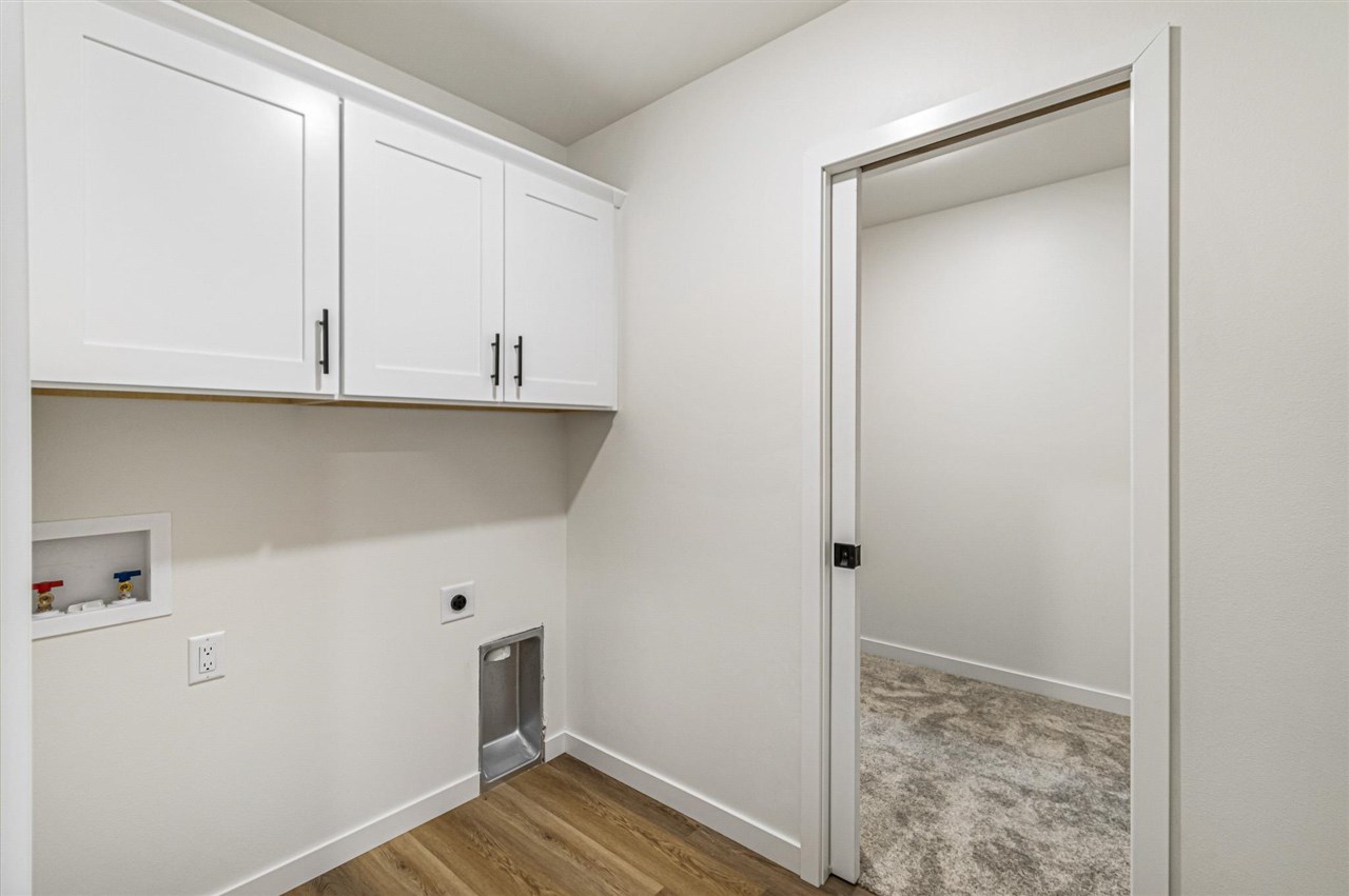 4677 Herbert Hoover Highway Unit B