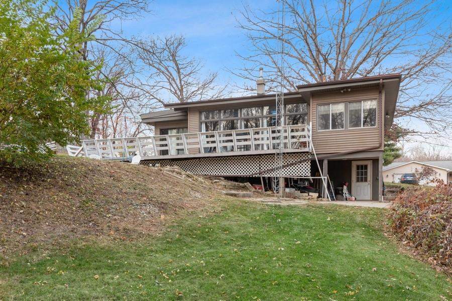 3677 NE Coral Cove Ln