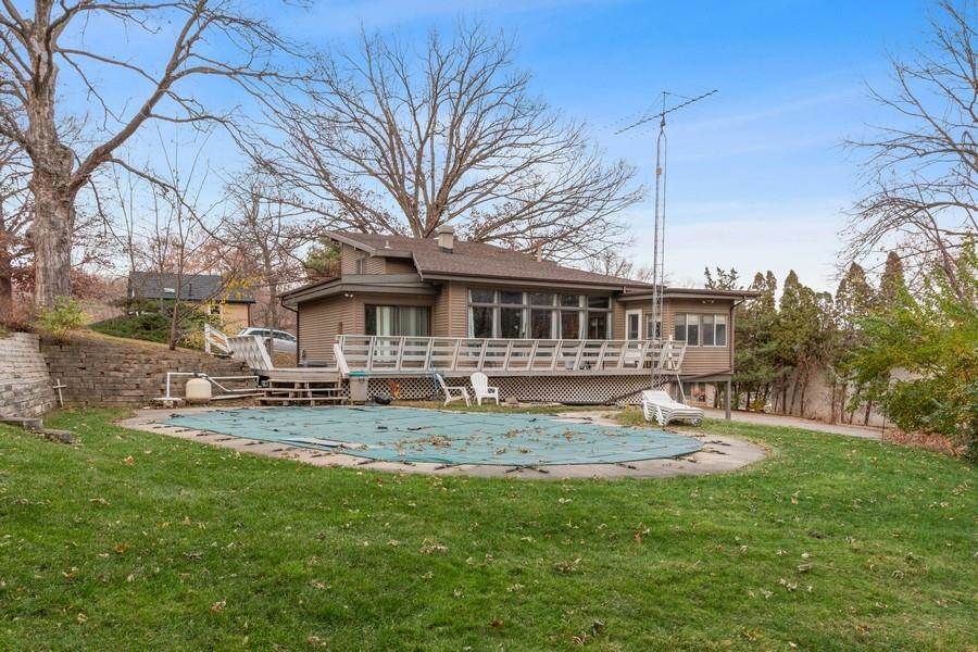 3677 NE Coral Cove Ln