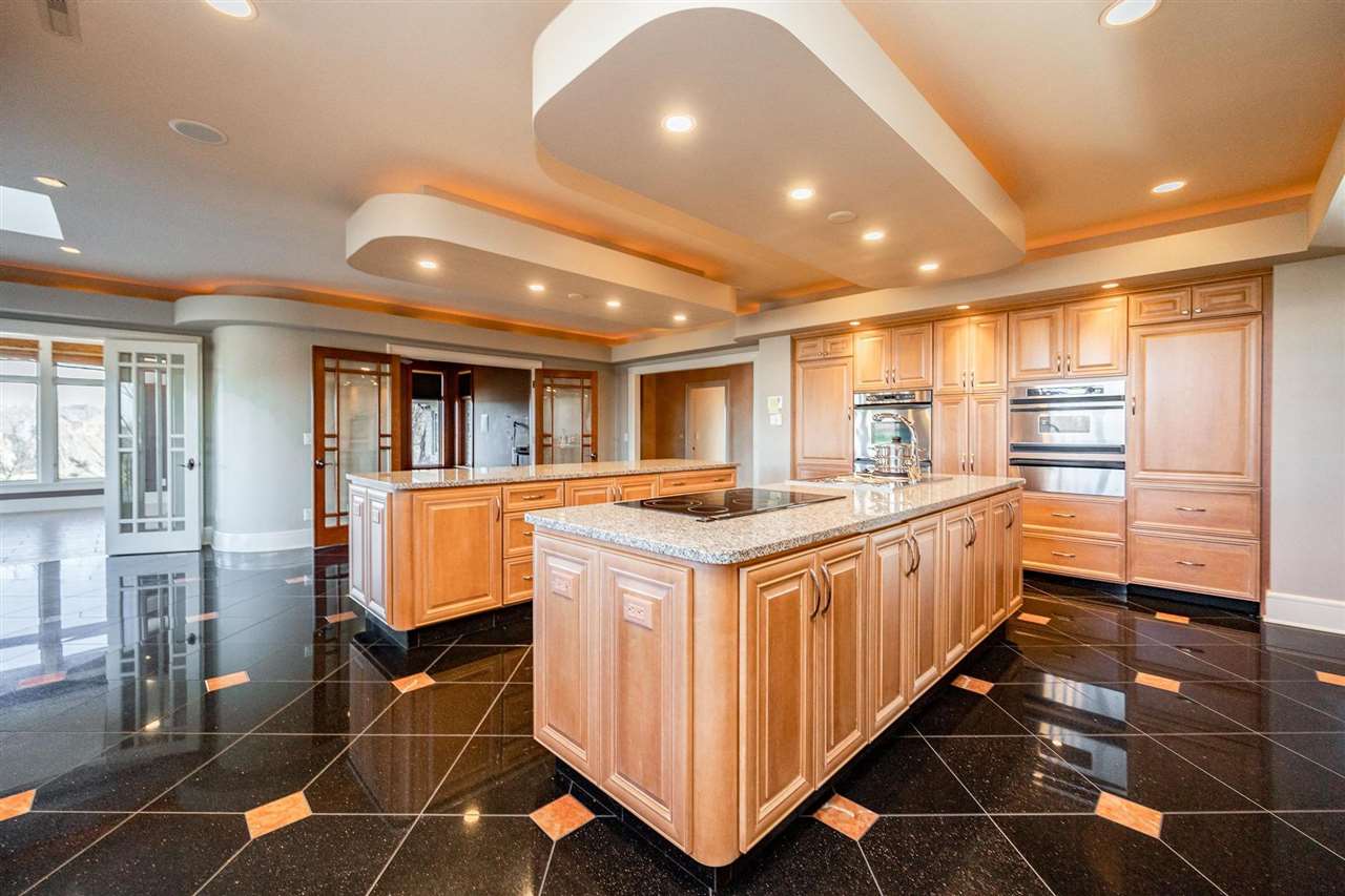 2146 Crystal Creek Road