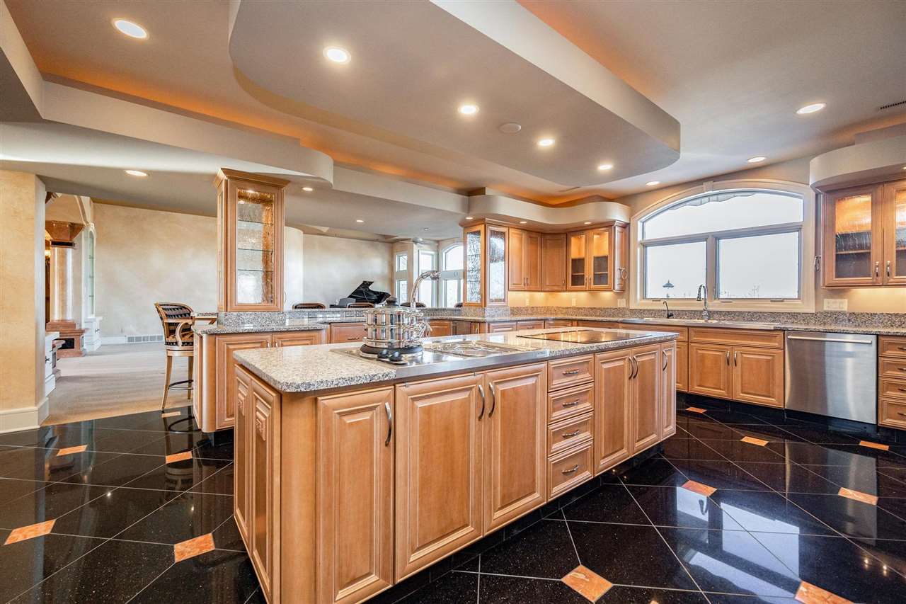 2146 Crystal Creek Road