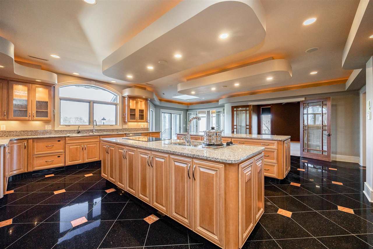 2146 Crystal Creek Road