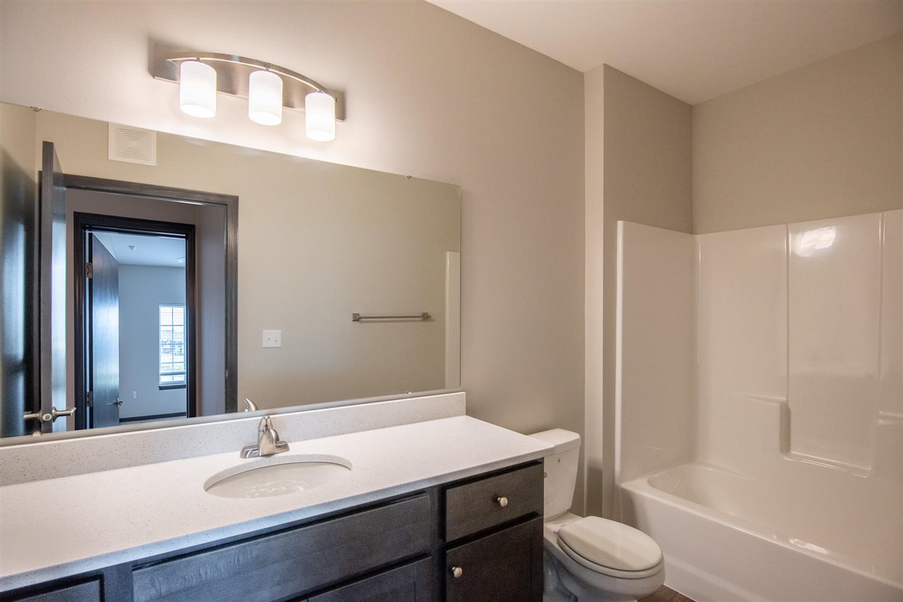 2871 Spring Rose Cir #105