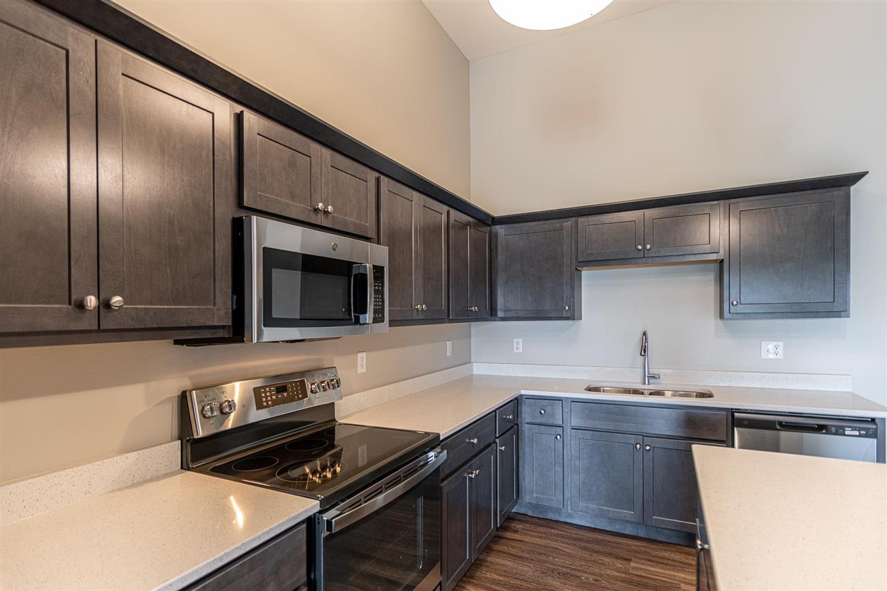 2871 Spring Rose Cir #105