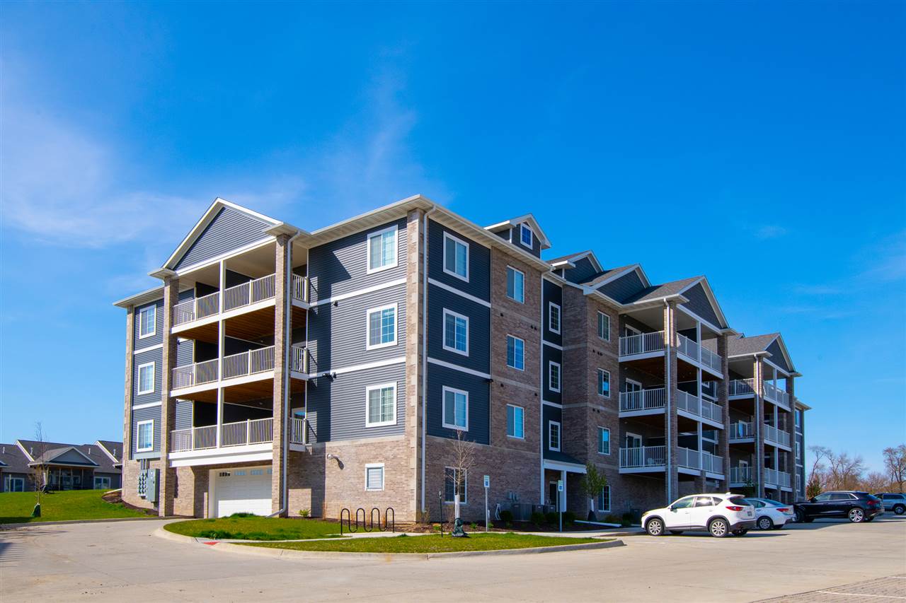 2873 Spring Rose Cir #102