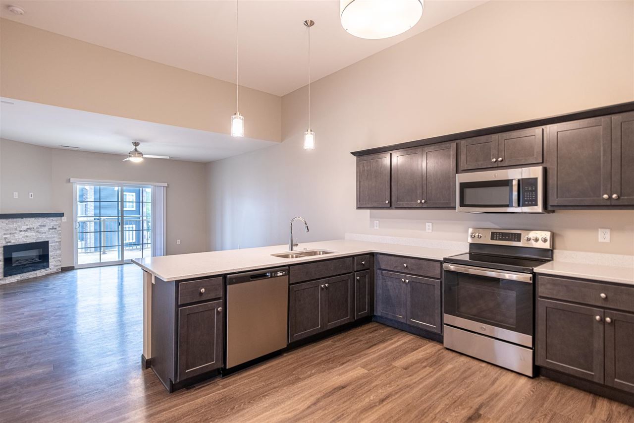 2873 Spring Rose Cir #301