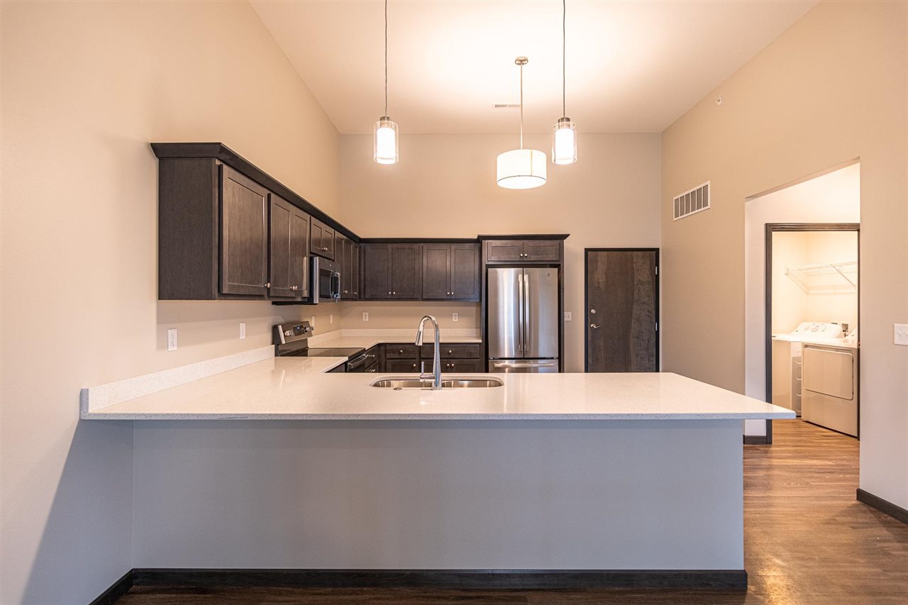 2873 Spring Rose Cir #301