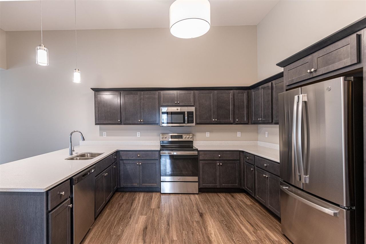 2873 Spring Rose Cir #301