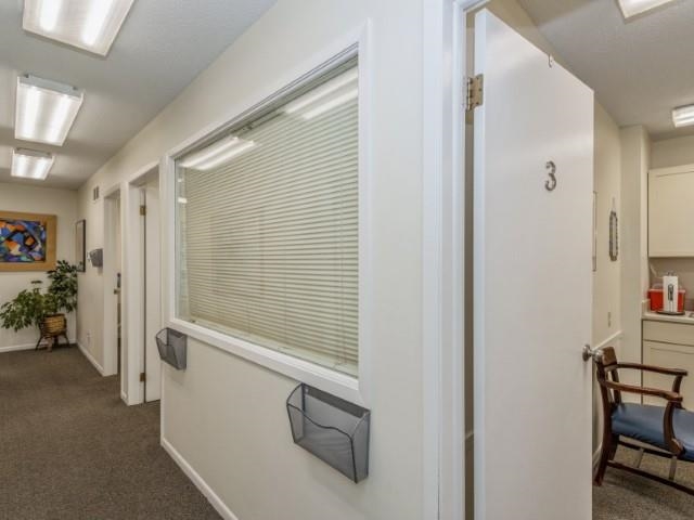 319 E Bloomington St