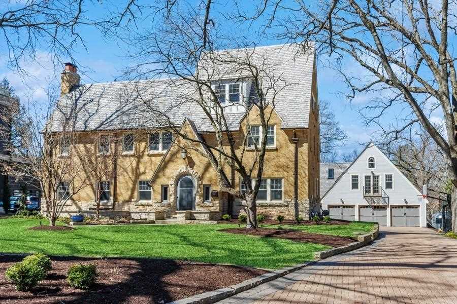 351 Hutchinson Ave
