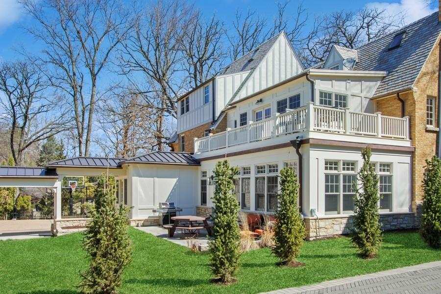 351 Hutchinson Ave