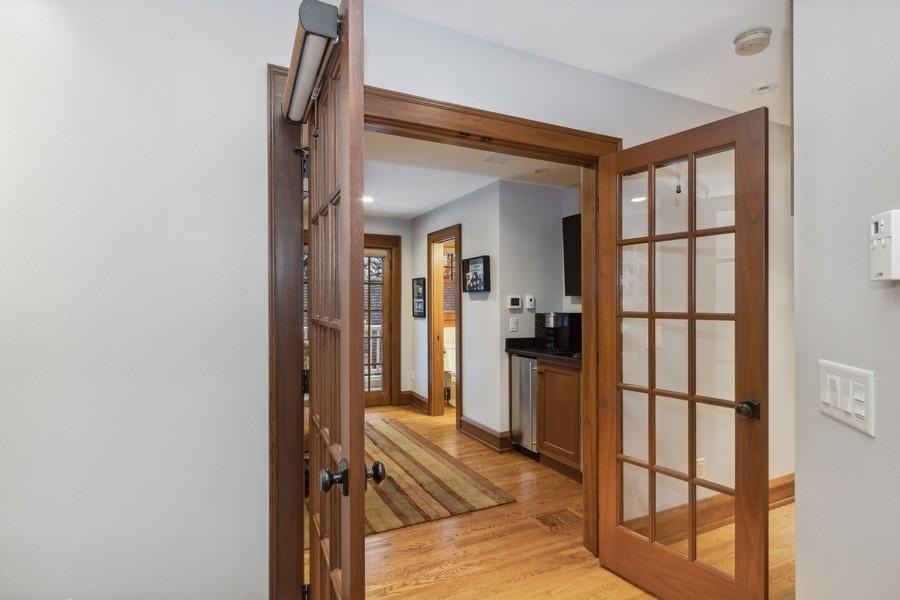 351 Hutchinson Ave
