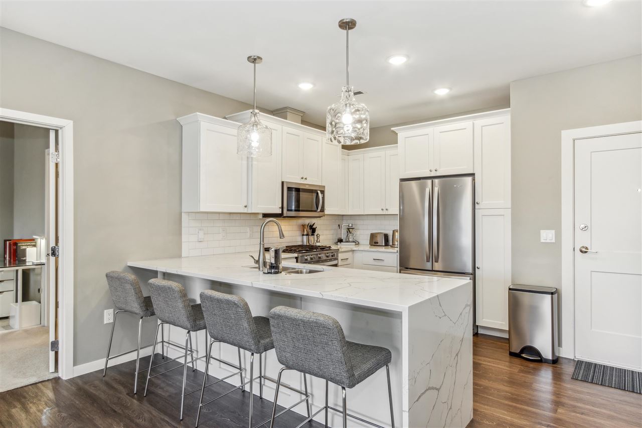 260 N Scott Blvd Unit: No. 310