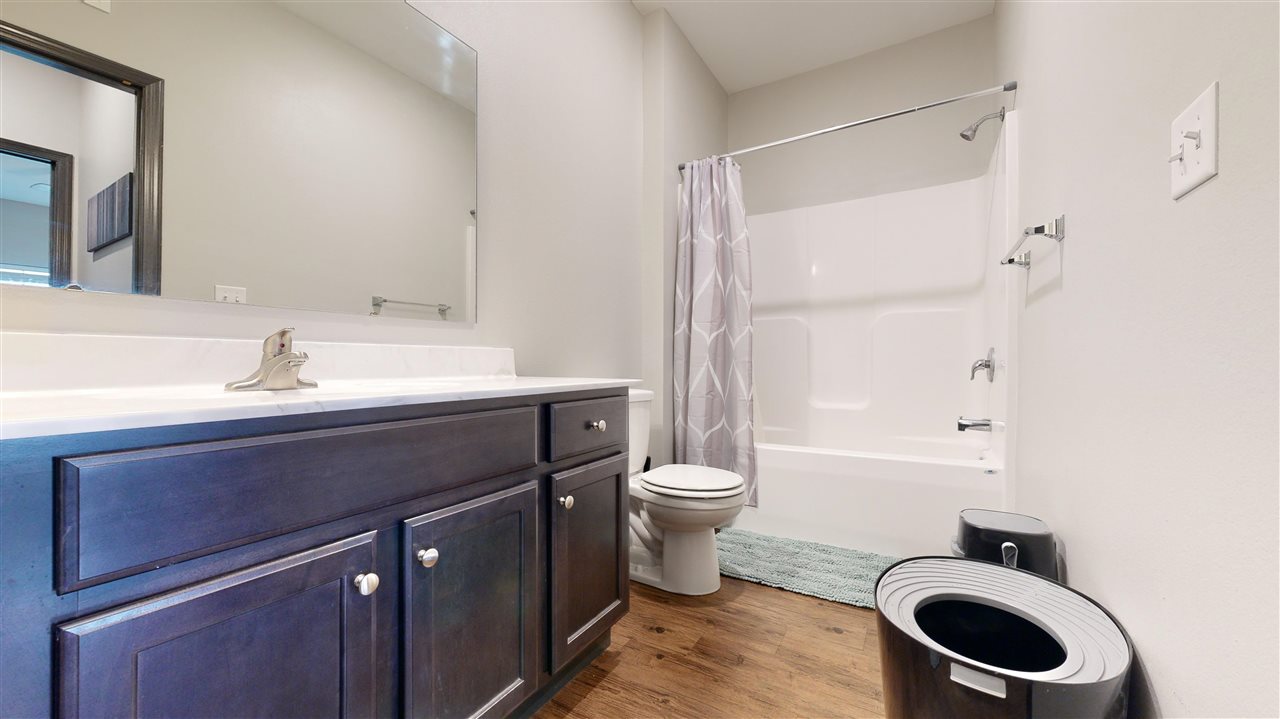 2863 Spring Rose Cir Unit: 105