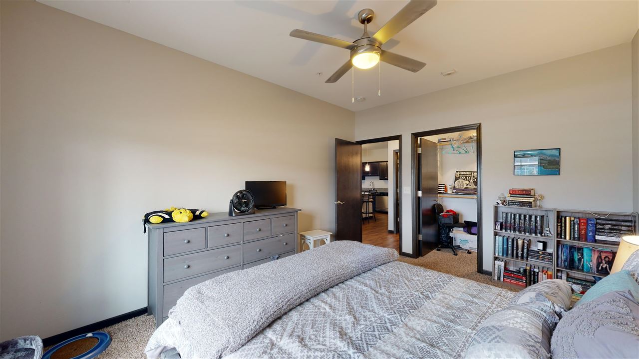 2863 Spring Rose Cir Unit: 105