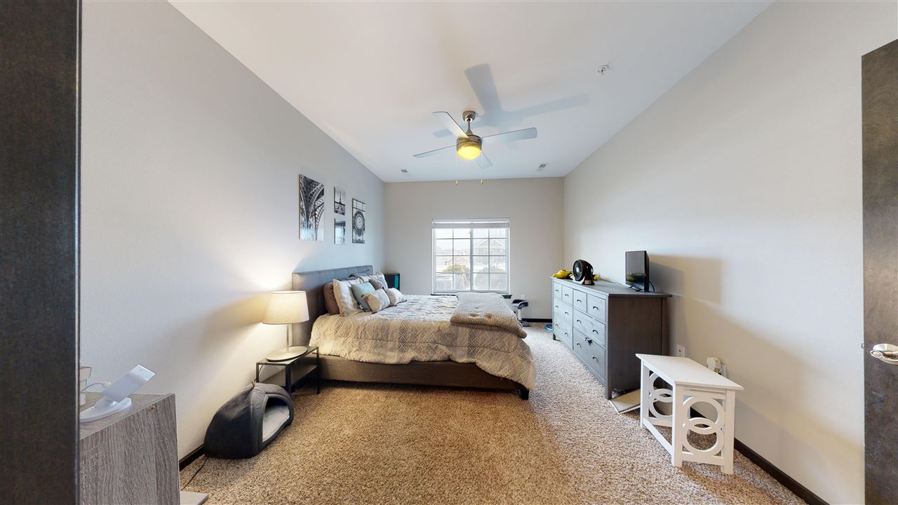 2863 Spring Rose Cir Unit: 105