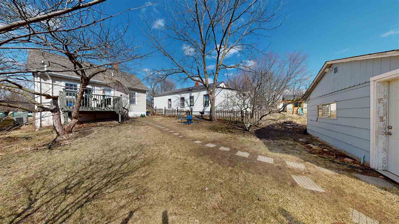1016 N Dodge St