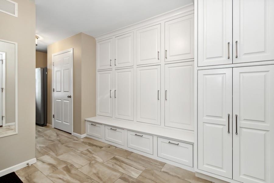 3016 Forest Gate Cir