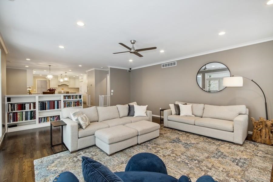 3016 Forest Gate Cir