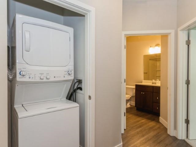 2175 Willenbrock Cir