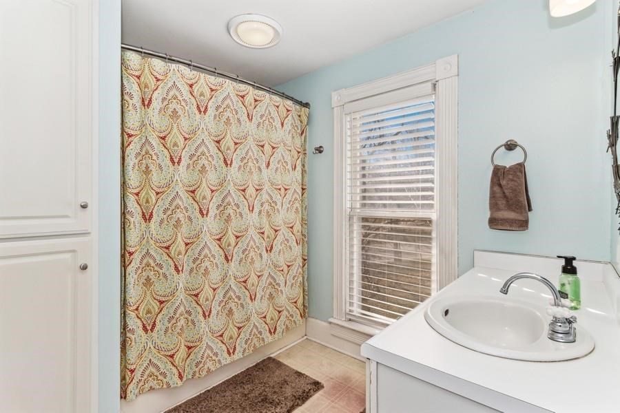 5009 Sharon Center Rd SW