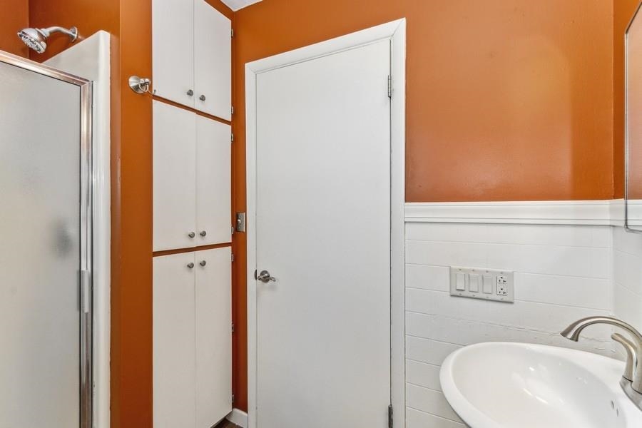 5009 Sharon Center Rd SW