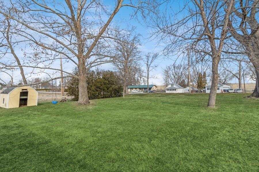 5009 Sharon Center Rd SW