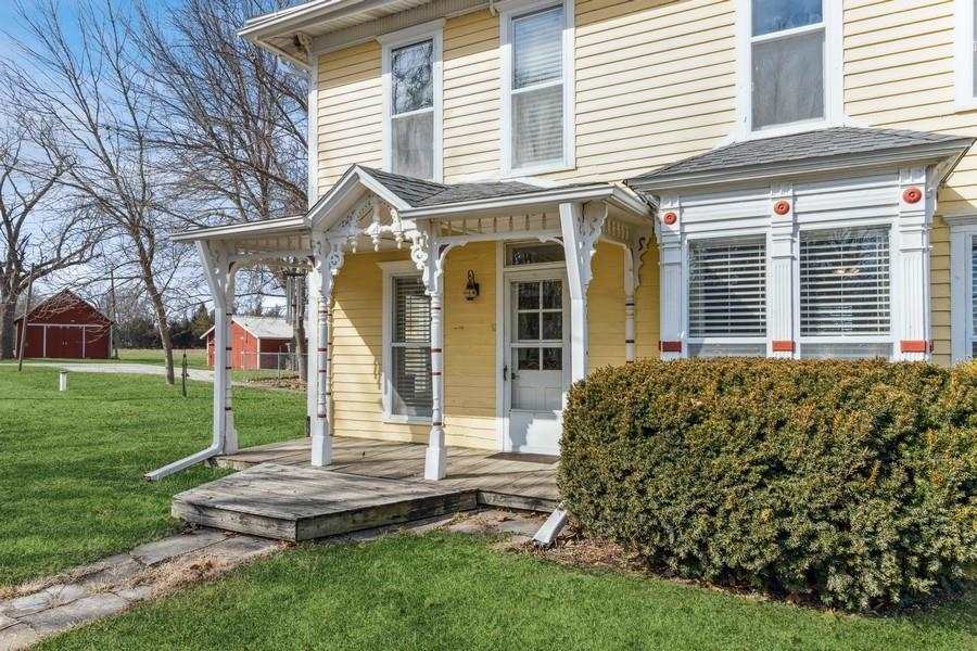 5009 Sharon Center Rd SW