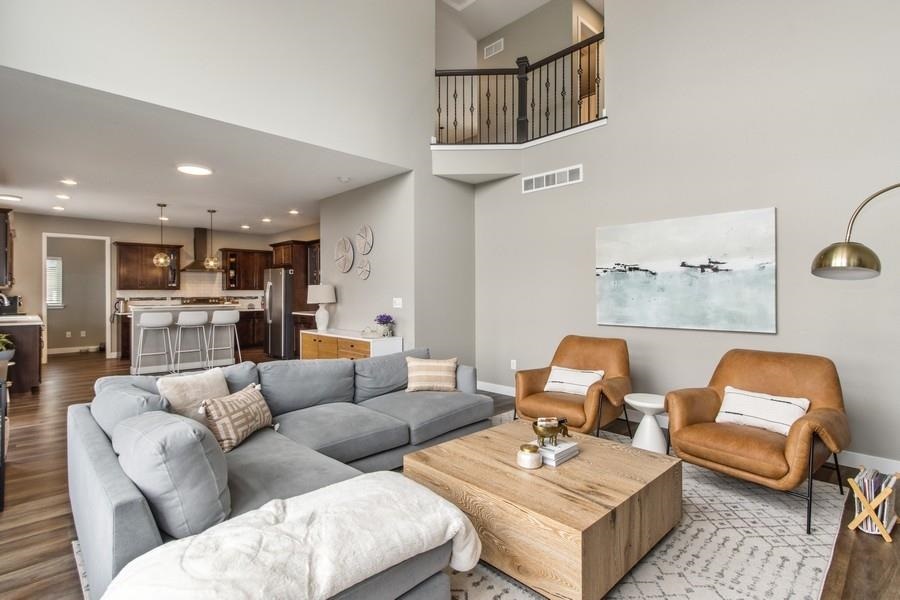 1090 Highland Park Ave