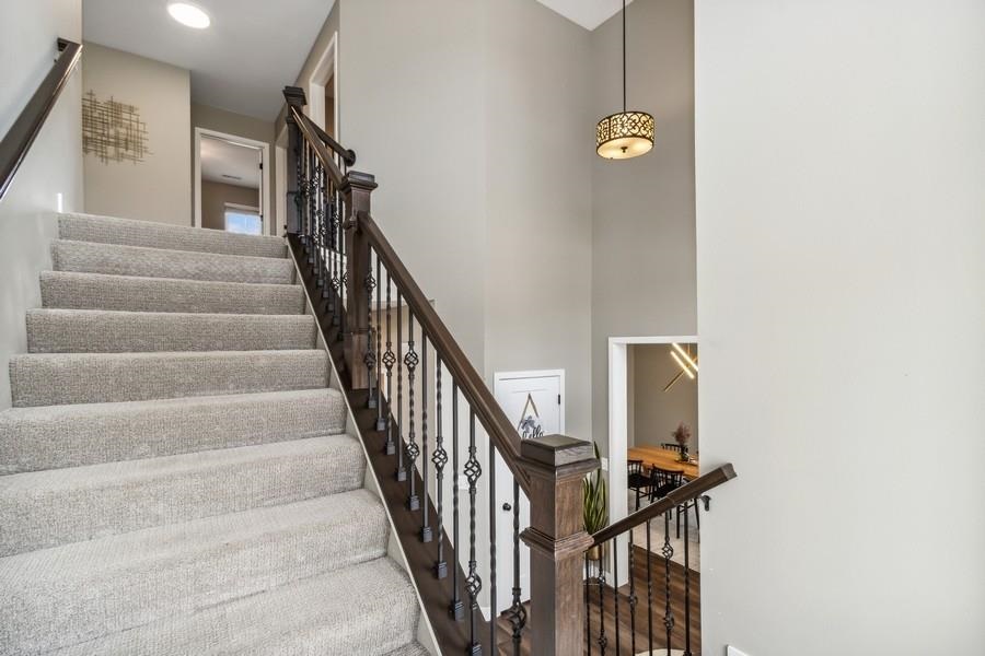 1090 Highland Park Ave