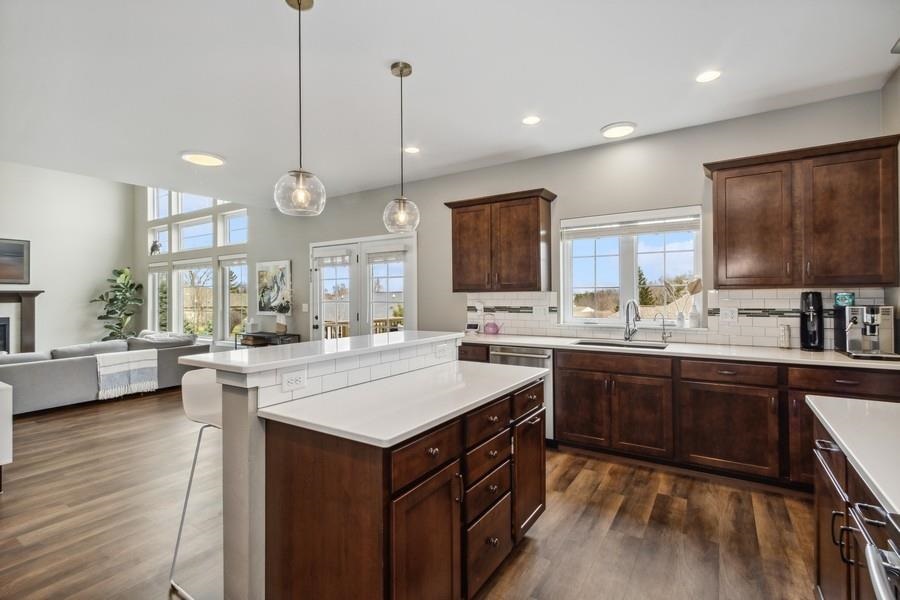 1090 Highland Park Ave