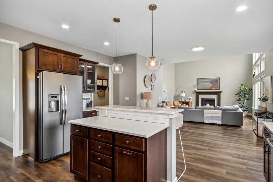 1090 Highland Park Ave