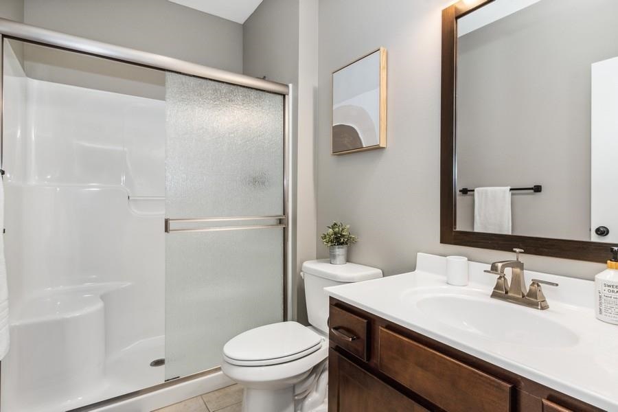 1090 Highland Park Ave