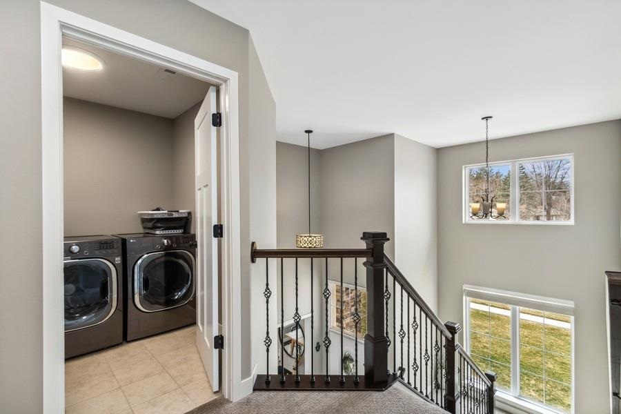 1090 Highland Park Ave