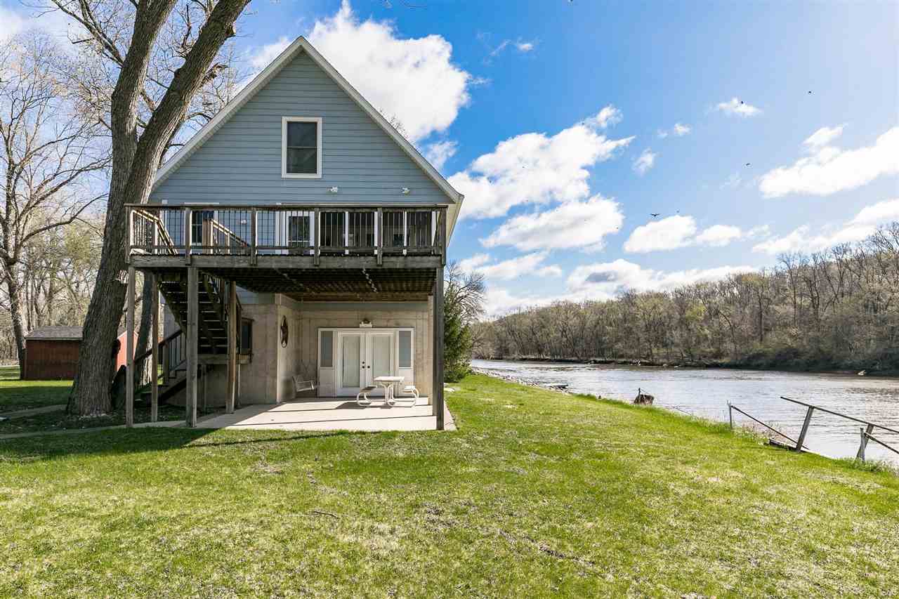 3068 River Front Est NE