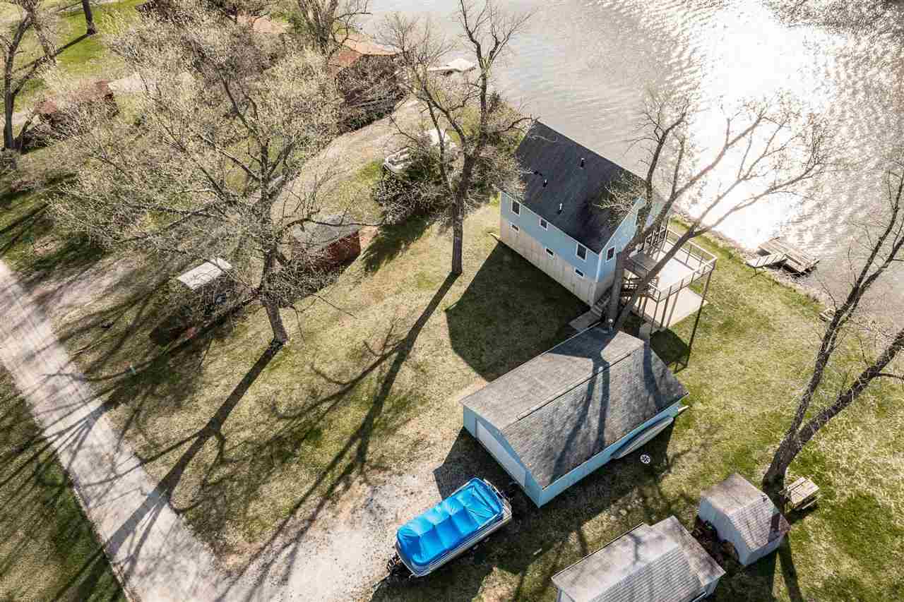 3068 River Front Est NE