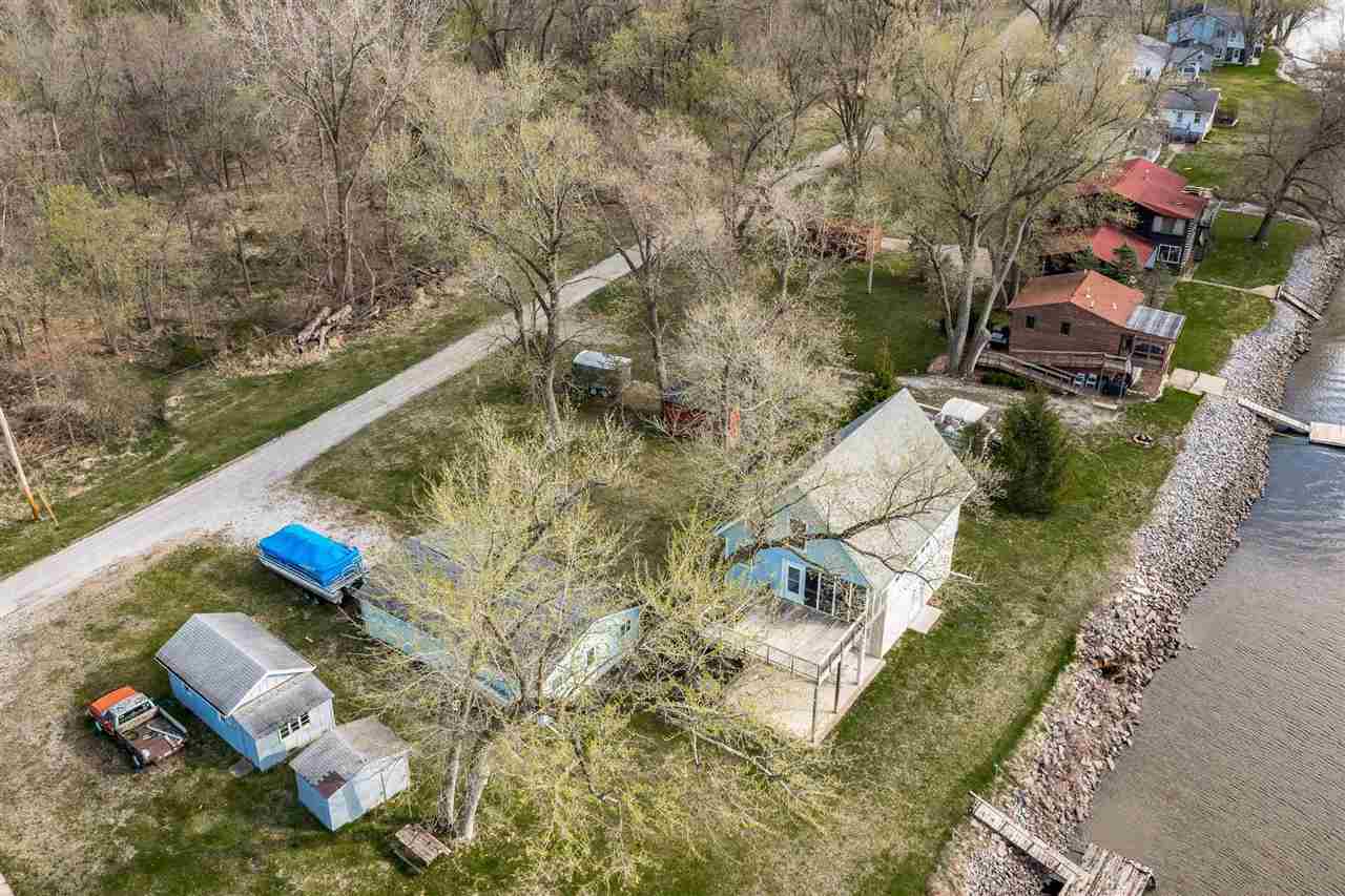 3068 River Front Est NE