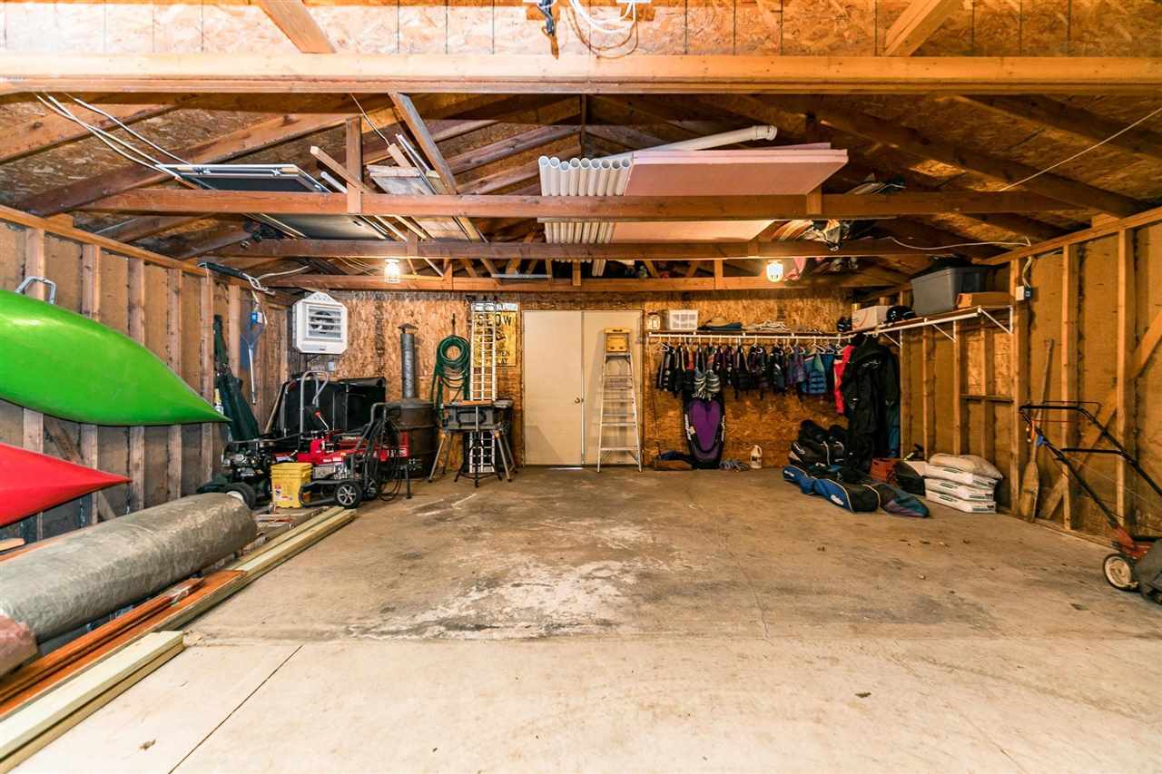 3068 River Front Est NE