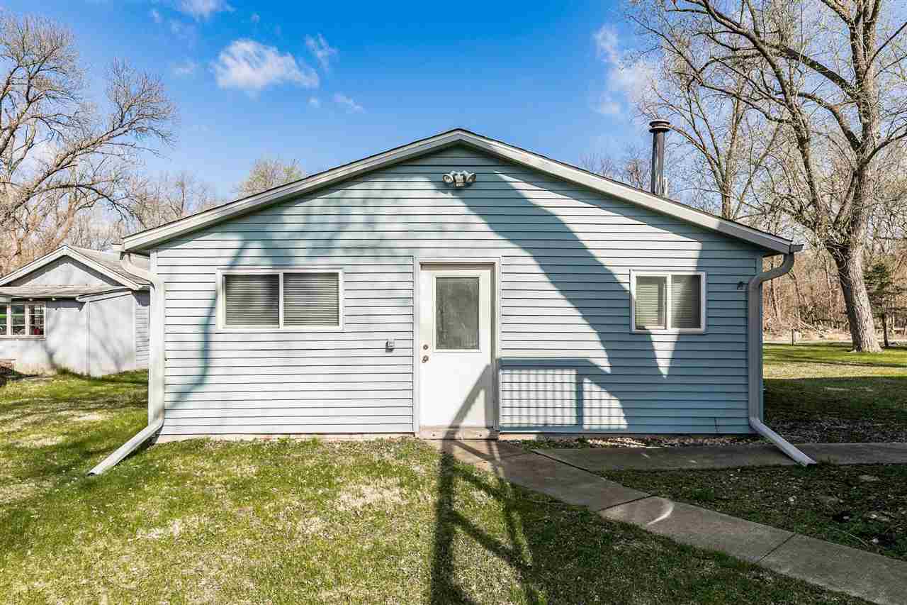 3068 River Front Est NE