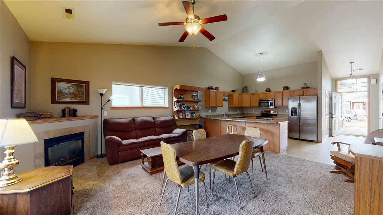 2662 Blazing Star Dr