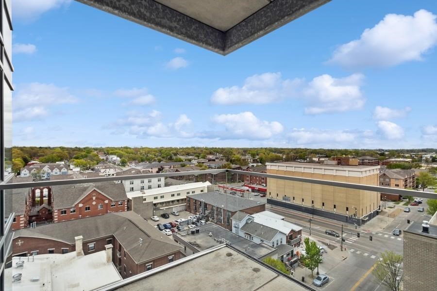 221 E College St Unit: 904