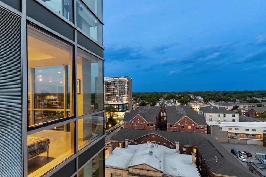 221 E College St Unit: 904