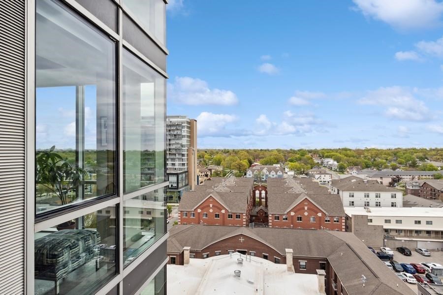 221 E College St Unit: 904